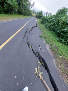Dokumentasi: Foto Jalan Rusak di Ruas Jalan Nasional Segmen Dodap, Kecamatan Motongkat, Boltim.